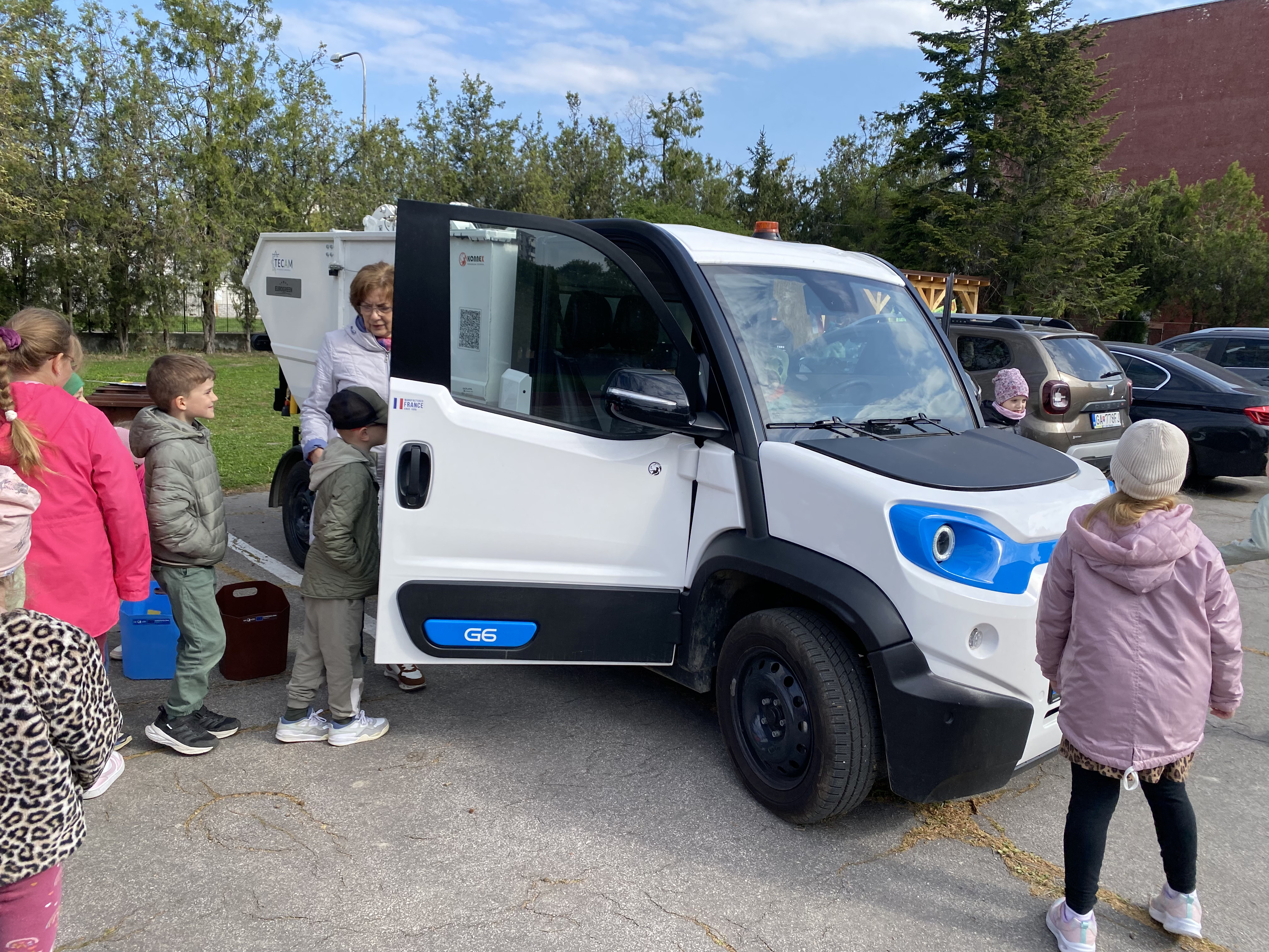 Elektromobilita na dosah: Goupil G6 zaujal žiakov v Galante2